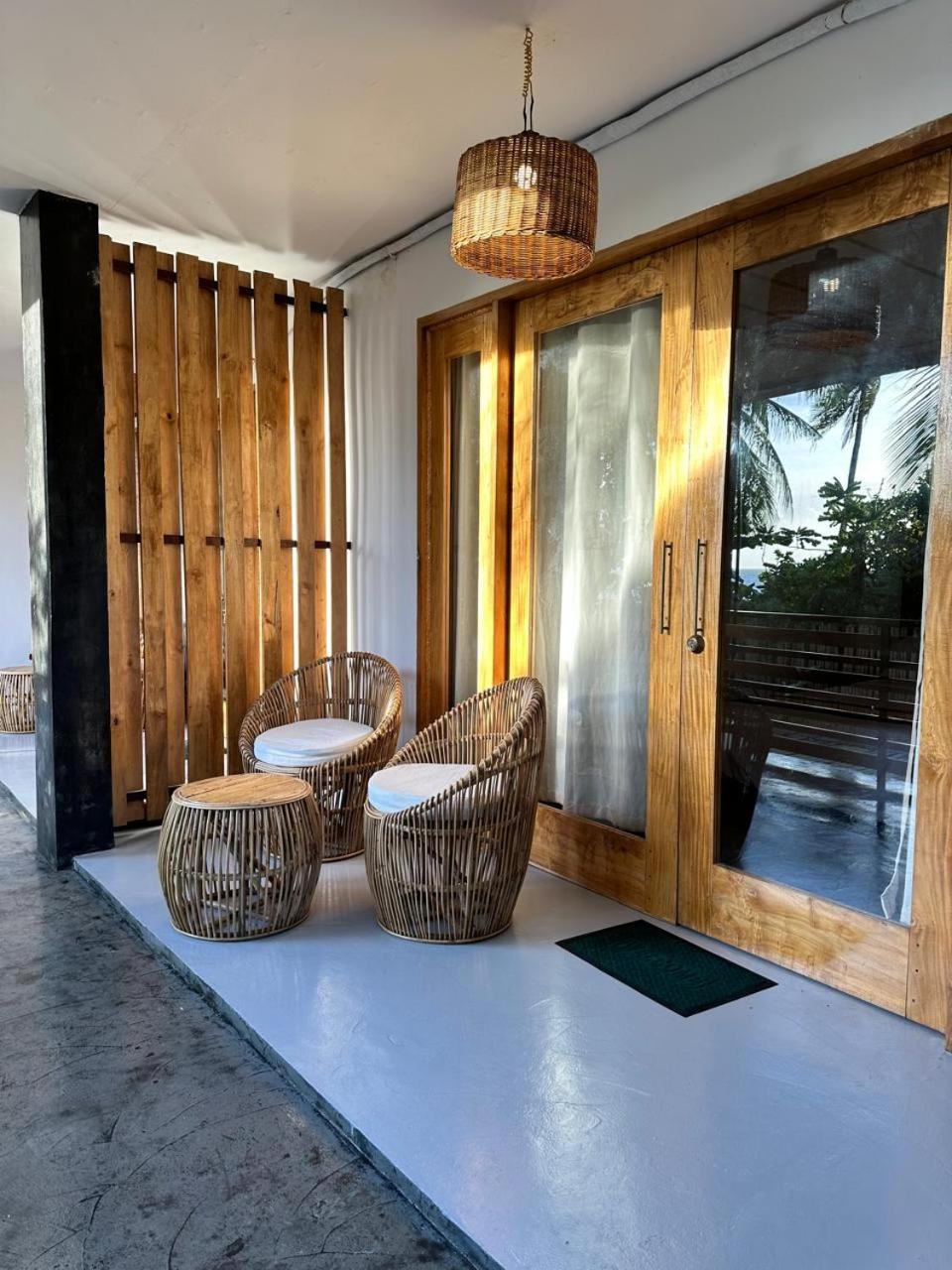 Ursula Beach Resort Эль-Нидо Экстерьер фото